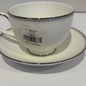 Dentelle Waterford Monique lhuillier White Teacup and Saucer with Silver Accent